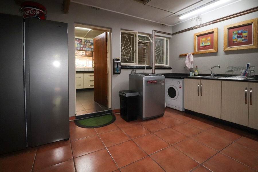 4 Bedroom Property for Sale in Flamwood North West